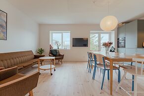 Charming Central Tórshavn Retreat - 2Br Apartment