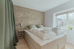 Charming Central Tórshavn Retreat - 2Br Apartment