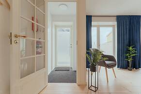 Cozy Downtown Studio Apartment