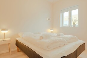 Charming Artistic Retreat | Panoramic View