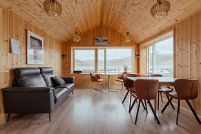 Lítlastova | A Charming Boathouse Getaway