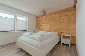 Cozy Family Home In Vestmanna