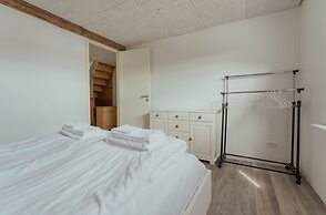 Cozy Family Home In Vestmanna