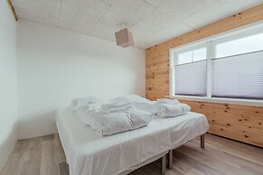 Cozy Family Home In Vestmanna