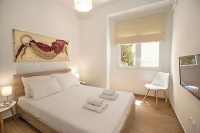 Beautiful apt near the sea by GHH