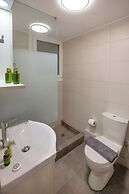 Beautiful apt near the sea by GHH