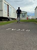Seaside Charm Carvan in Leys Down on sea