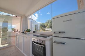 TD Trulli Benedetta w Pool in Peaceful Nature