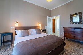 Lotus Apartment by Wonderful Italy