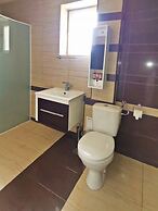 Twins Palace Apart Hotel