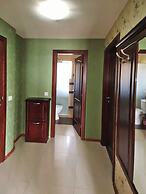 Twins Palace Apart Hotel