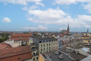 Charming Studio for 2 by Renters