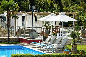 Villa Andriana Karvouno Villas