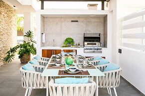 Chris Le Mare Gold Luxury Villa