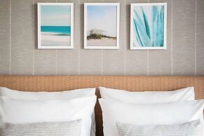 Chris Le Mare Gold Luxury Villa