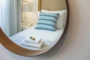 Chris Le Mare Luxury Villa