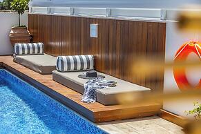 Chris Le Mare Luxury Villa