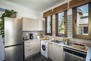 Chris Le Mare Luxury Villa