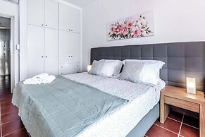 Villa Barbati Beachfront