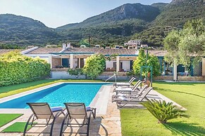 Villa Barbati Beachfront