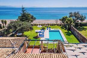 Villa Barbati Beachfront