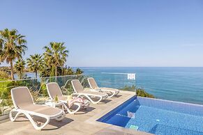 Pomos Seashore Villa