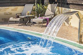 Tropical Beach Villa