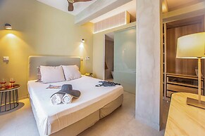 Art House by the Sea