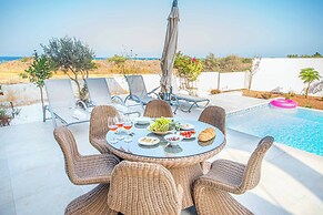 Art House by the Sea