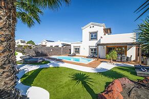 Villa Lucero