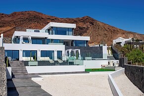 Villa Infinity