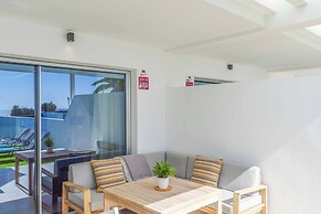 Marina Suite Villa Azul