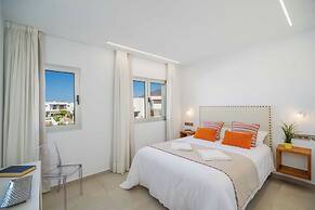 Marina Suite Villa Azul