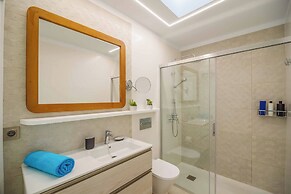 Marina Suite Villa Azul