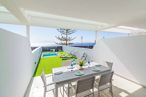 Marina Suite Villa Agua