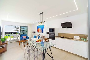 Marina Suite Villa Agua