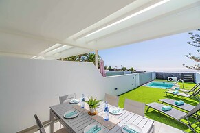 Marina Suite Villa Agua