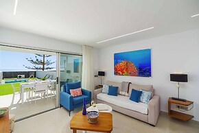 Marina Suite Villa Agua