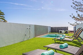 Marina Suite Villa Agua