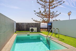 Marina Suite Villa Agua