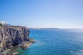 Marina Suite Villa Agua