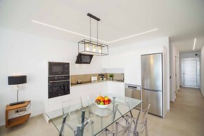 Marina Suite Villa Agua