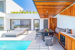 Villa Above the Blue