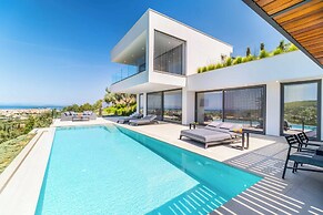 Villa Above the Blue