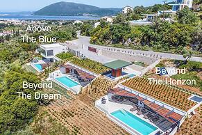 Villa Beyond the Horizon