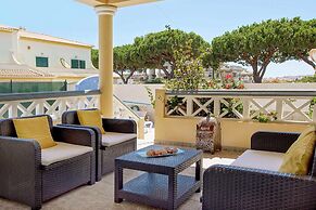 Villa Caly