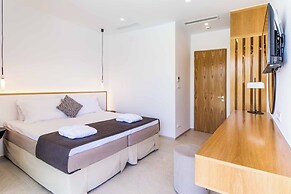 Villa Beyond the Dream