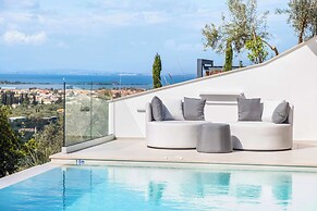 Villa Beyond the Dream