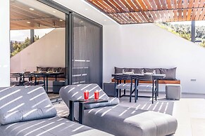 Villa Beyond the Dream