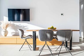 Villa Beyond the Dream